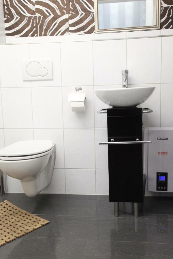 Appartement Oase Der Ruhe à Stuttgart Extérieur photo